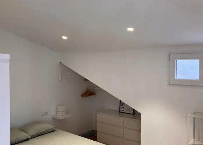 Apartman Loft Recien Reformado Enfrente Del Centro Botin *
